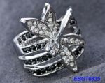Copper flower shaped jewelled with shining rhinestone ring