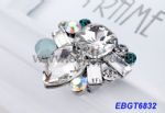 Unique silver diamond ring with rhinestone decoration