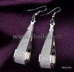 Metal earring