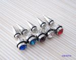 Cool stud earring