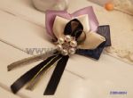 Ribbon Flower Brooches Decorate with Pearl
